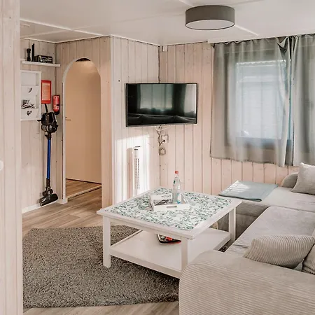 Feriehus Ferienhaeuser Insel Usedom Waldhaus 1 Mit Whirlpool - Direkt Am Achterwasser